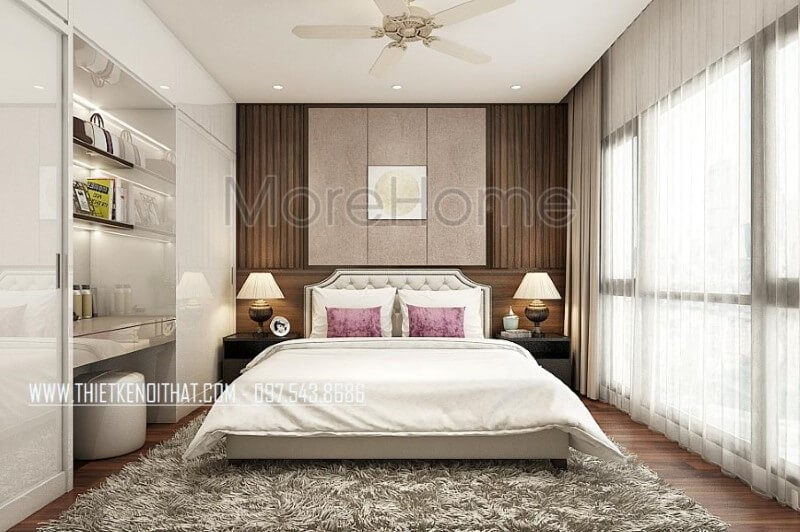 Trang trí nội thất phòng ngủ master sang trọng, độc đáo với giường ngủ hiện đại bọc nệm đẹp, tab đầu giường sắc đen phá cách cùng tường trang trí đẹp mắt. Thiết kế chung cư